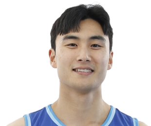 https://img.szweiyepai.com/img/basketball/player/12199ce1e895dc8cb6db4d31f4794d9a.png