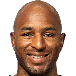 https://img.szweiyepai.com/img/basketball/player/32b2744df2f9e6bea7b494005724b459.png