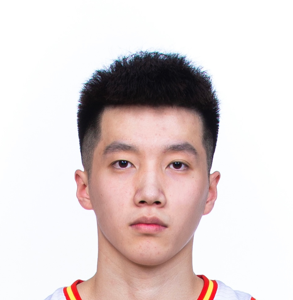 https://img.szweiyepai.com/img/basketball/player/6b8a2d3598a8bbfde33c2f05640e3a47.png